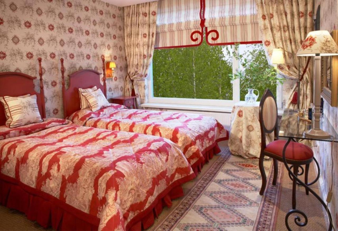 Apvalaus Stalo Klubas Gastro & Spa Hotel تراكي المظهر الخارجي الصورة